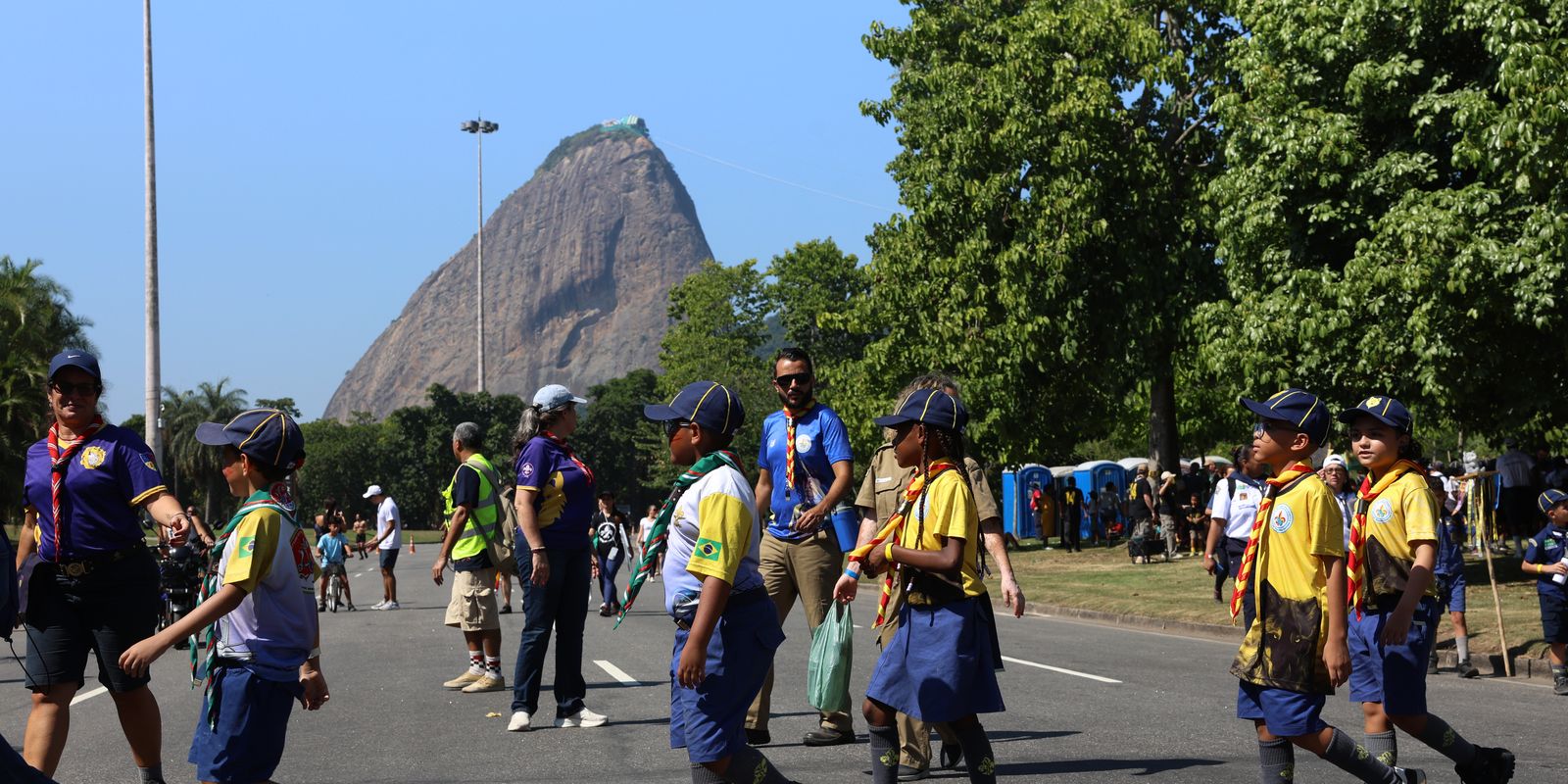 Evento escoteiro no Rio de Janeiro congrega mais de 4 mil pessoas