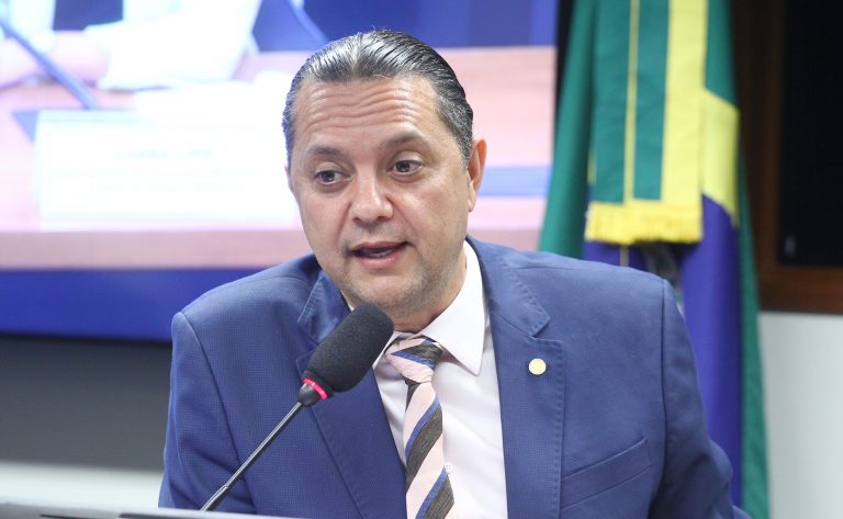Comissão aprova avaliação periódica de saúde para pessoas idosas no SUS