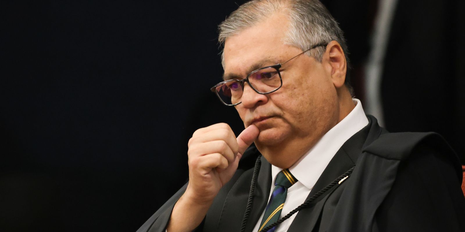 Ministro Dino questiona fiscalização conjunta de CVM e BC contra fraudes