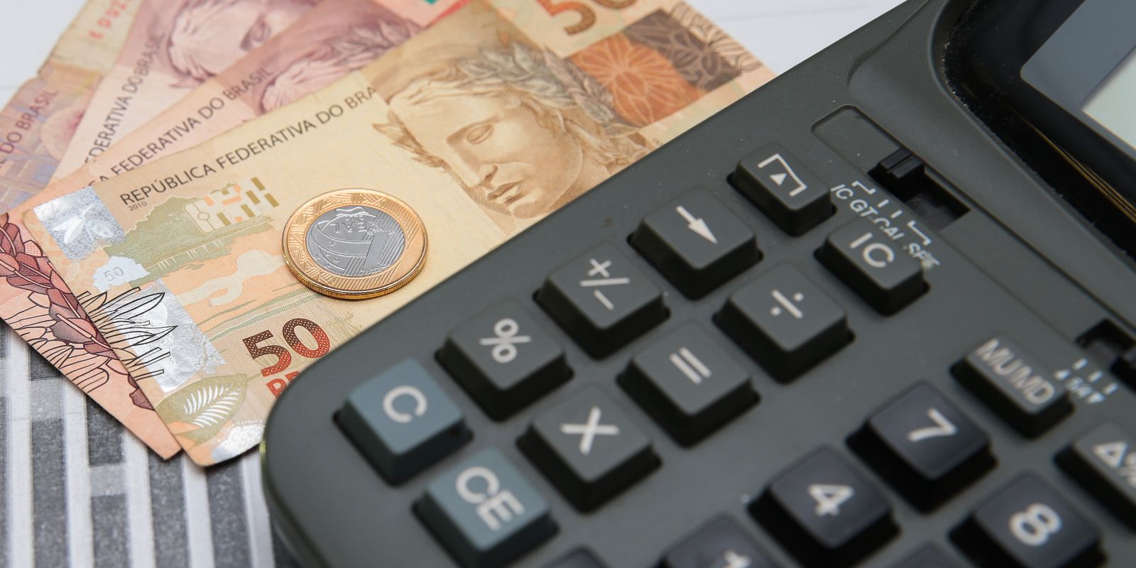 Dívida pública eleva-se 1,91% em abril e aproxima-se de R$ 8,8 trilhões