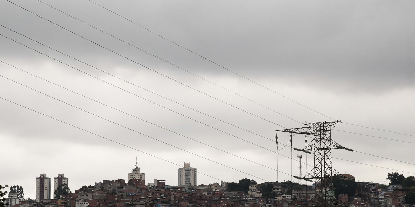 Sudeste e Norte terão fim de semana com temporais e chuvas intensas