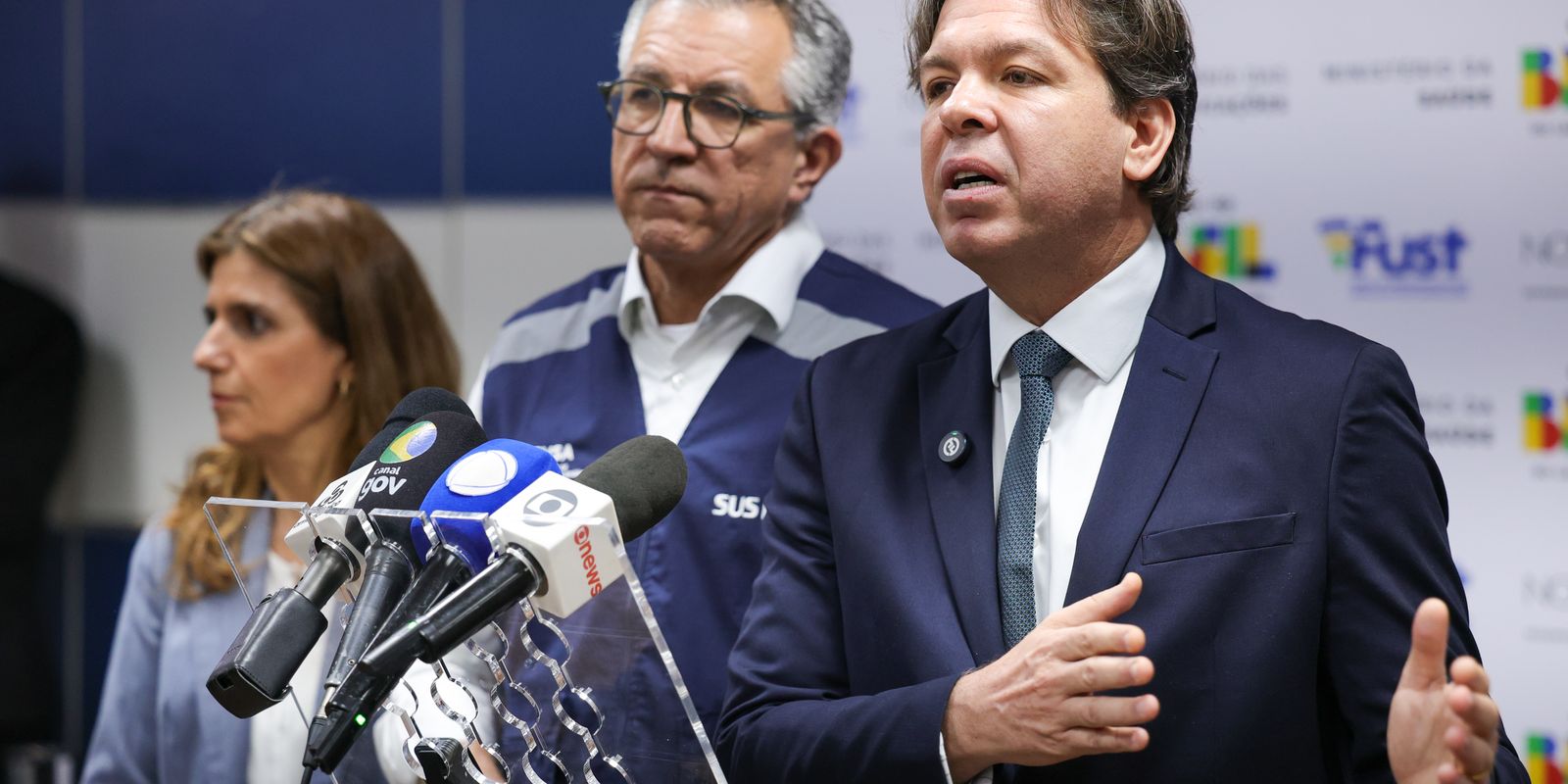 Governo lança editais para ampliar internet em UBS e regiões carentes