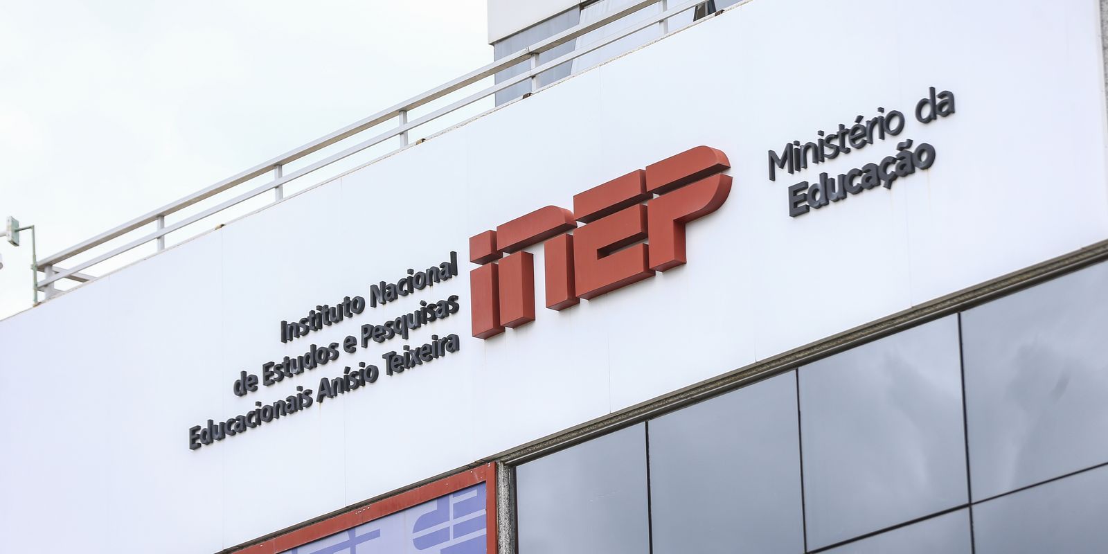 Inep anuncia regras para a seleção de certificadores das provas de 2026