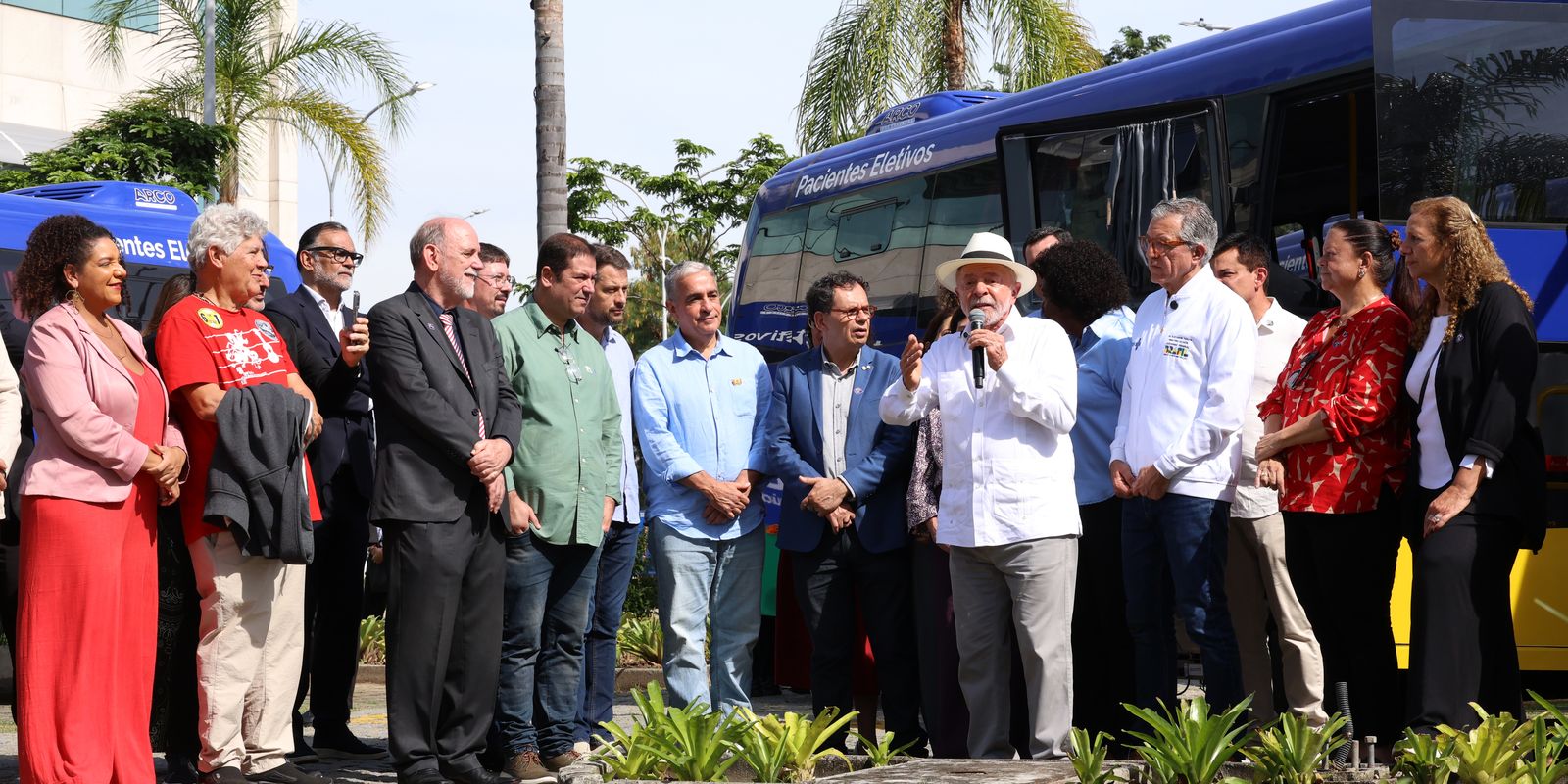 Lula exige que governador do Rio de Janeiro atue contra milicianos
