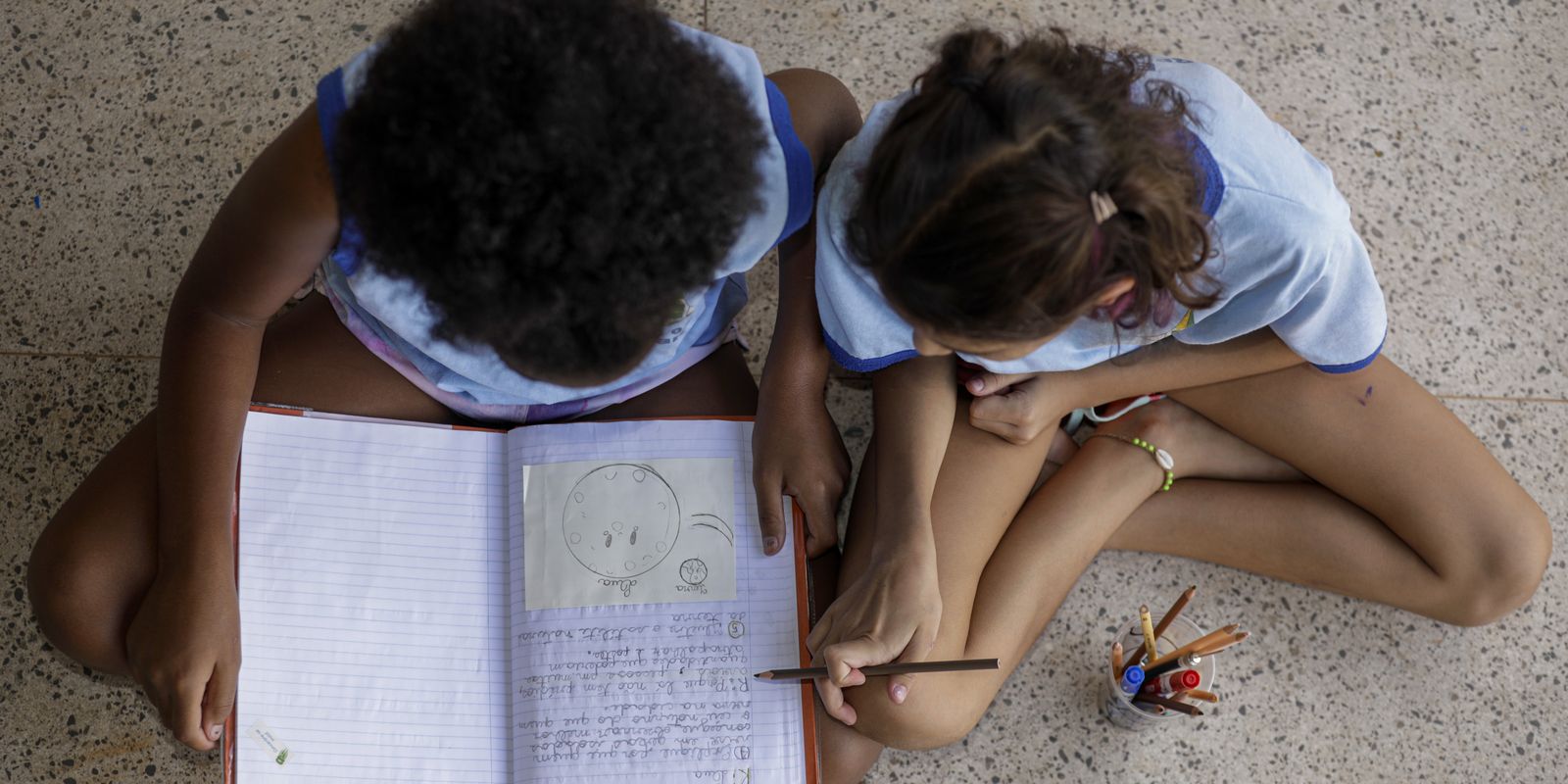 Estudo revela que metade dos alunos não identifica debate antirracista nas escolas
