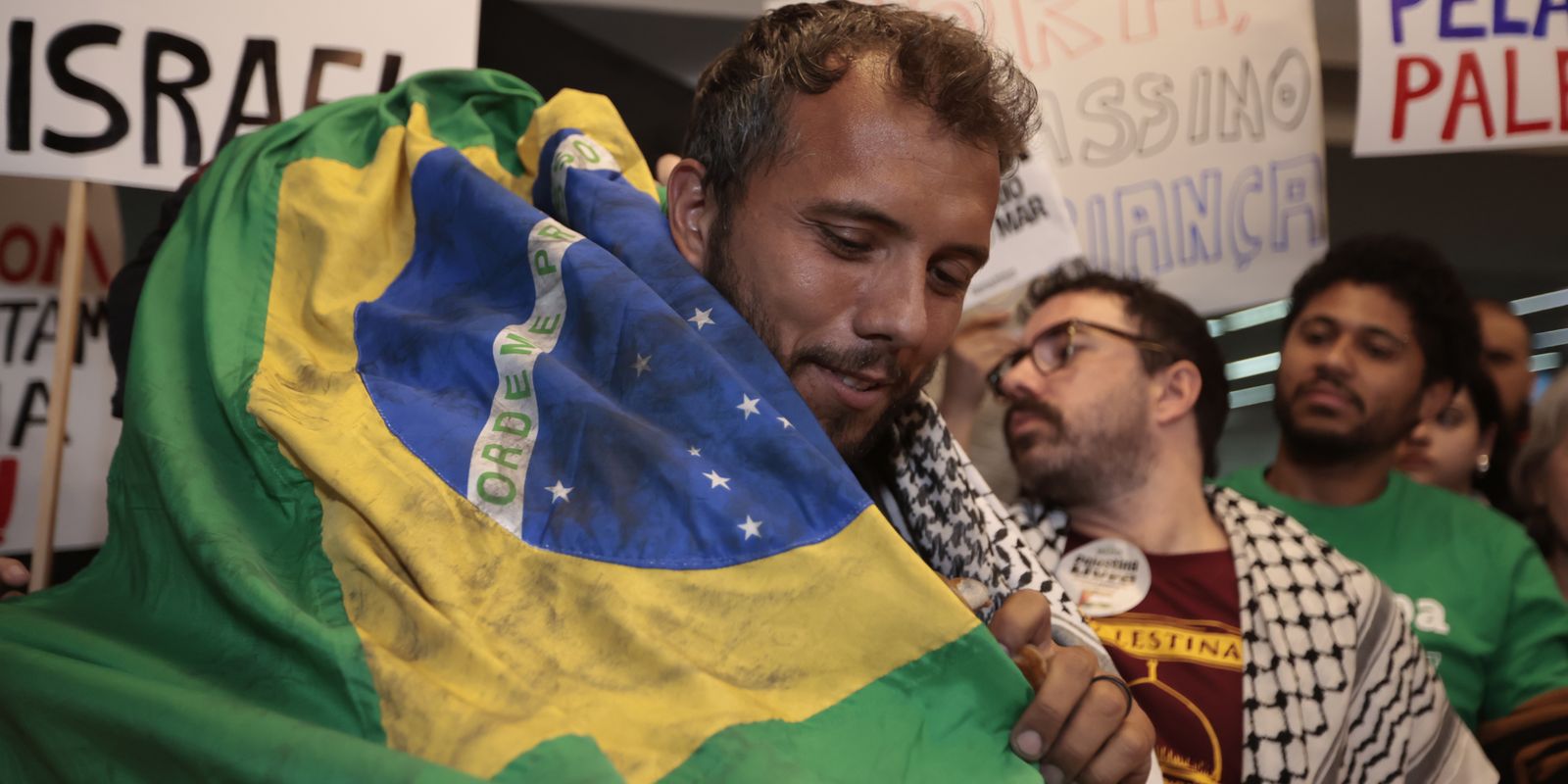 Mãe de Thiago Ávila, ativista brasileiro detido em Israel, falece