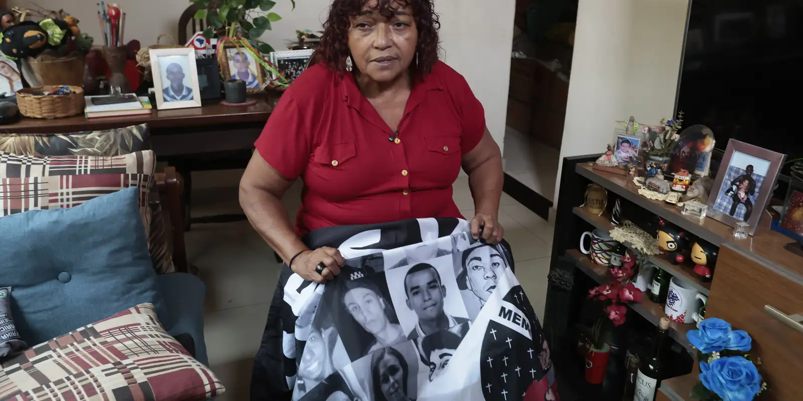 Mãe de Maio denuncia que filhos 'pagaram por guerra que não era deles'