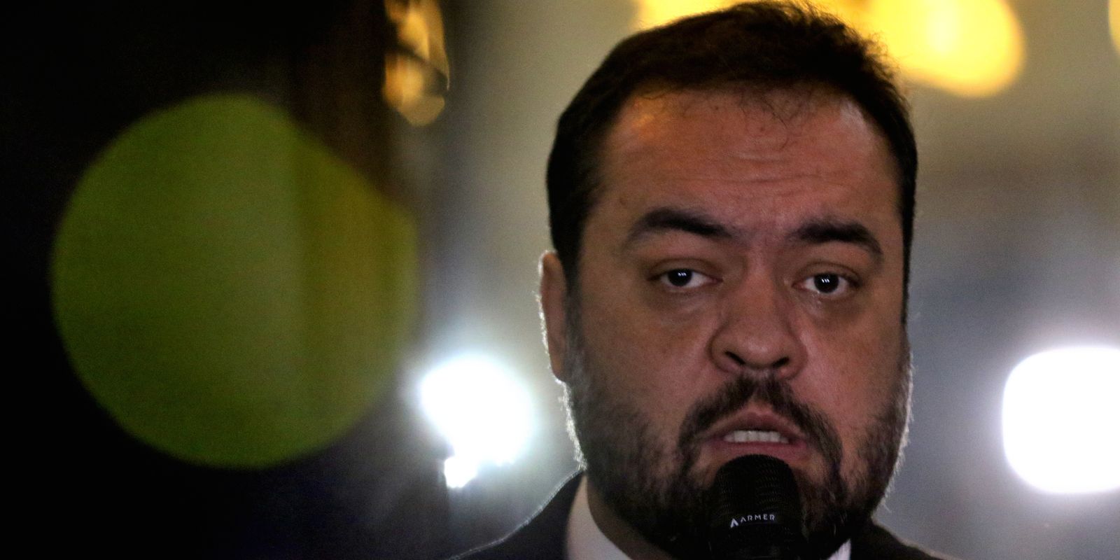 Cláudio Castro, ex-governador do Rio, é alvo de busca e apreensão em investigação sobre combustíveis
