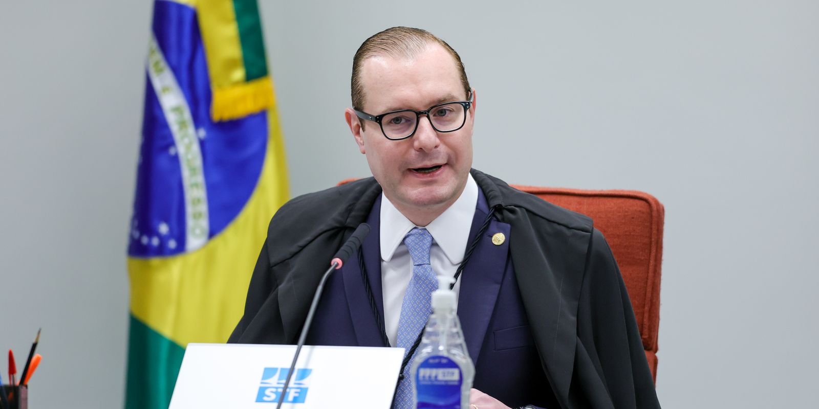 Ministro Zanin define que STF analisará caso de suposta venda de sentenças no STJ