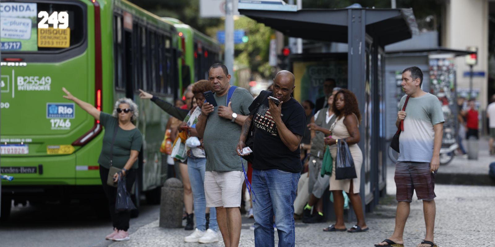 Lula sanciona marco legal do transporte público coletivo com vetos