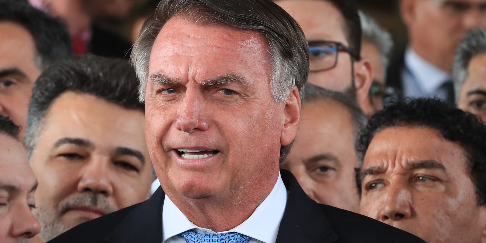 Moraes permite à defesa de Bolsonaro acompanhar depoimento sobre caso da arma