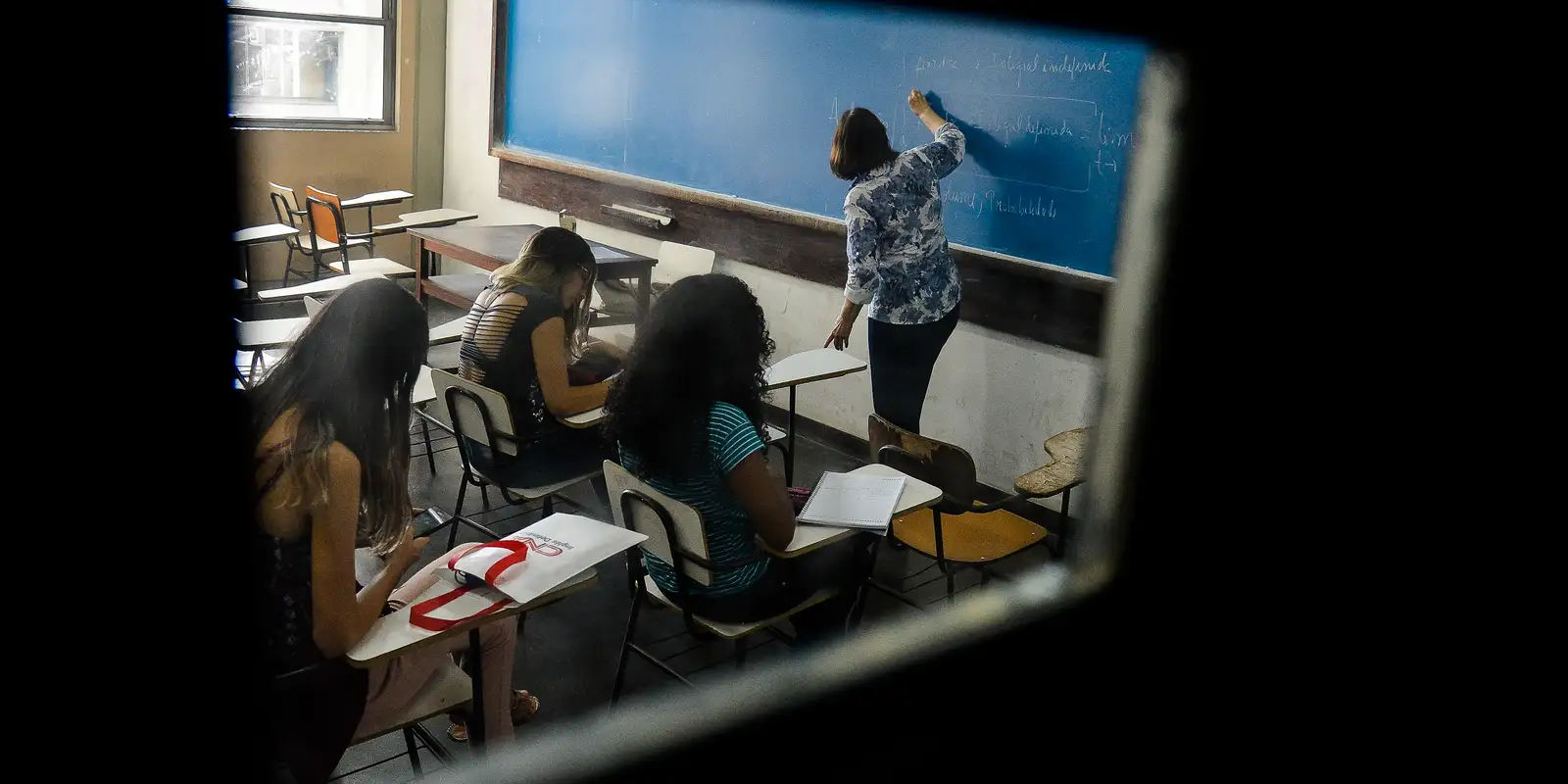 Docentes de licenciatura têm até 8 de junho para se inscrever em premiação