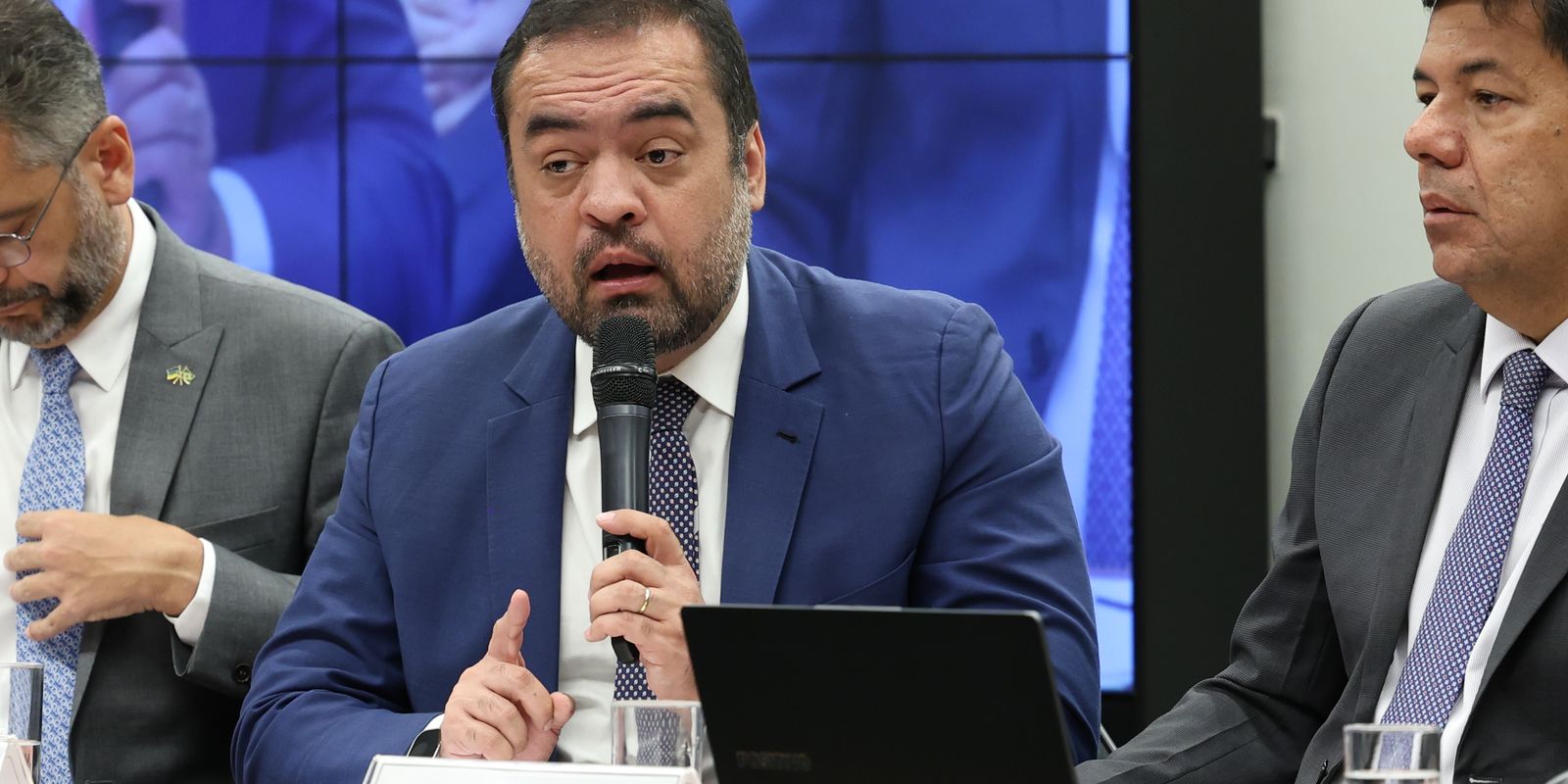 Tribunal Superior Eleitoral confirma inelegibilidade de Claudio Castro