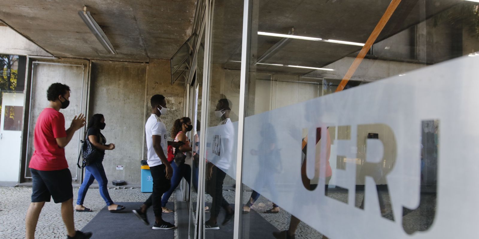 Uerj estabelece observatório para acompanhar a política de cotas