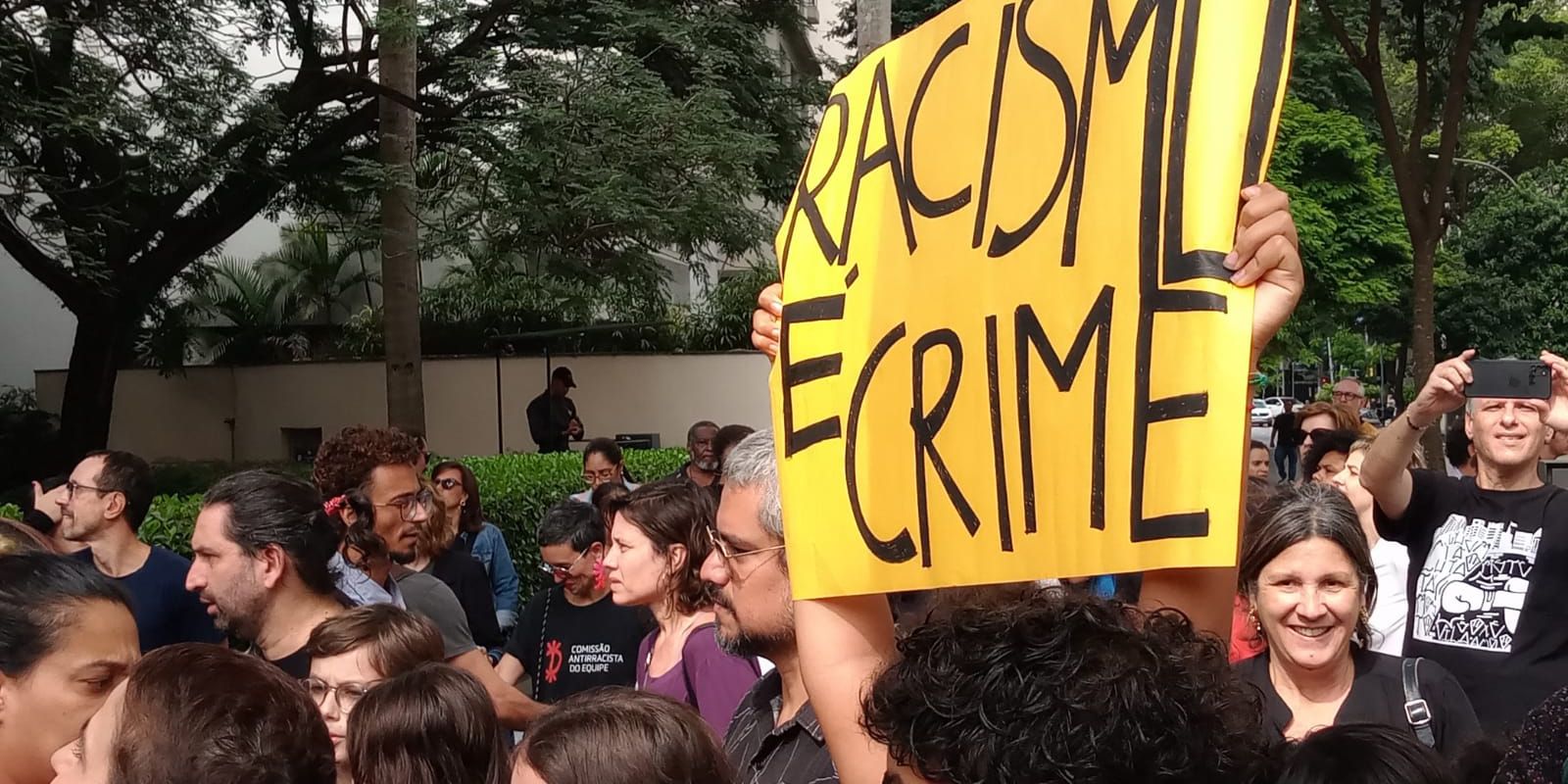 Justiça homologa acordo e condena Shopping Pátio Higienópolis por discriminação racial