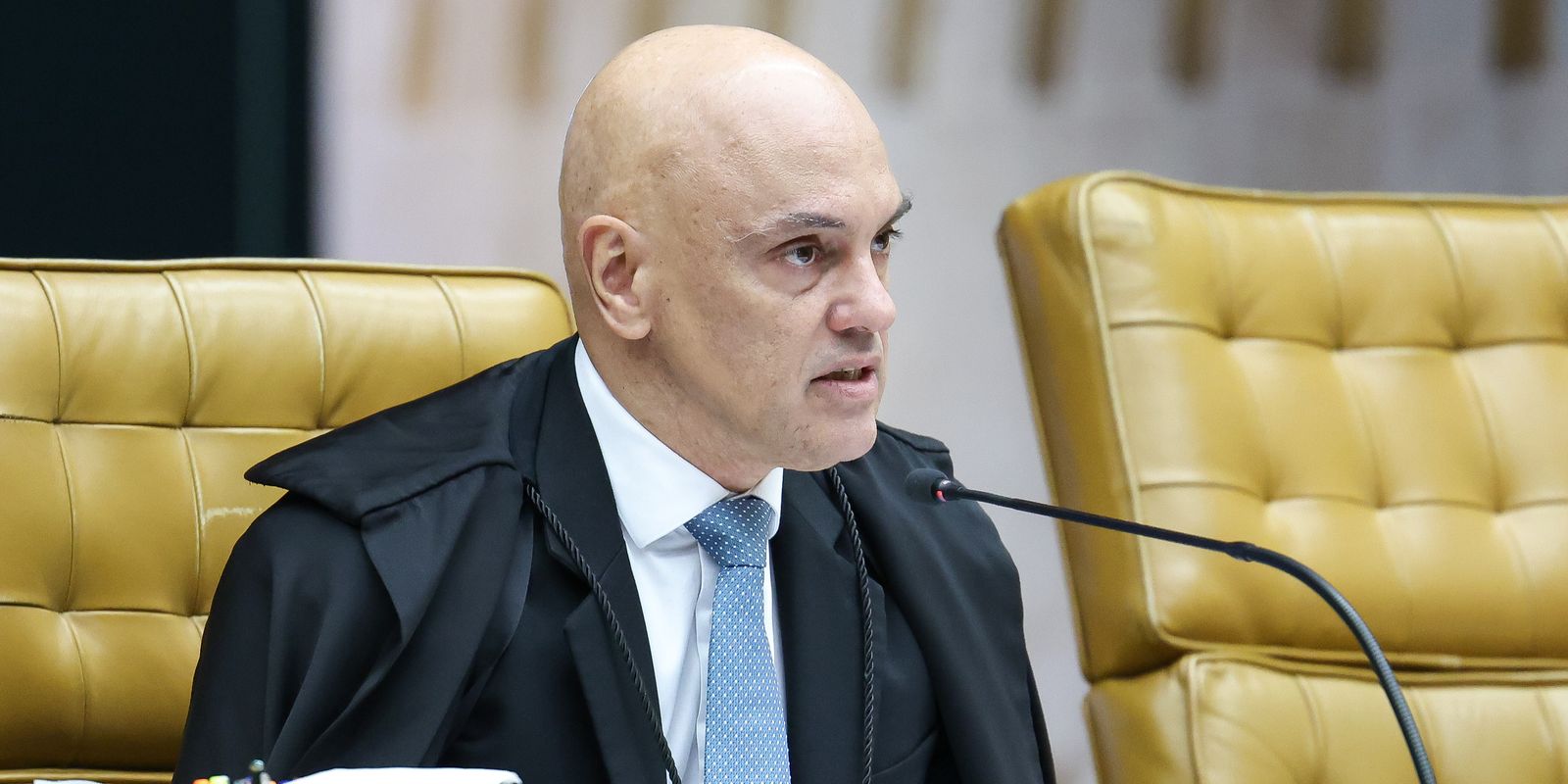 Moraes exige explicações sobre falhas na tornozeleira eletrônica de Débora do Batom