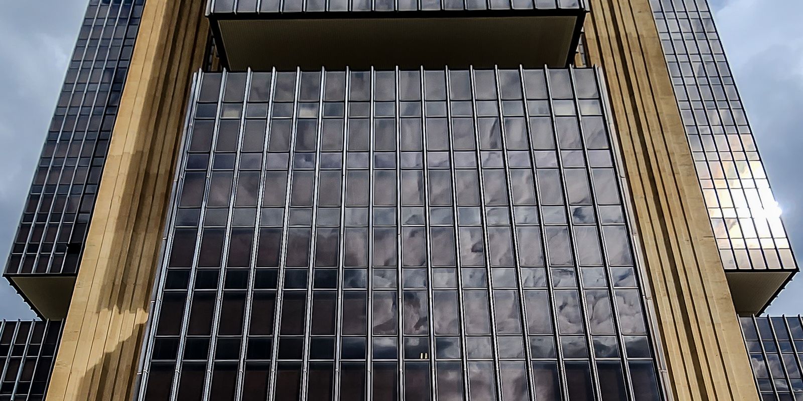 Ata do Copom indica desaceleração da inflação, mas mantém alerta fiscal