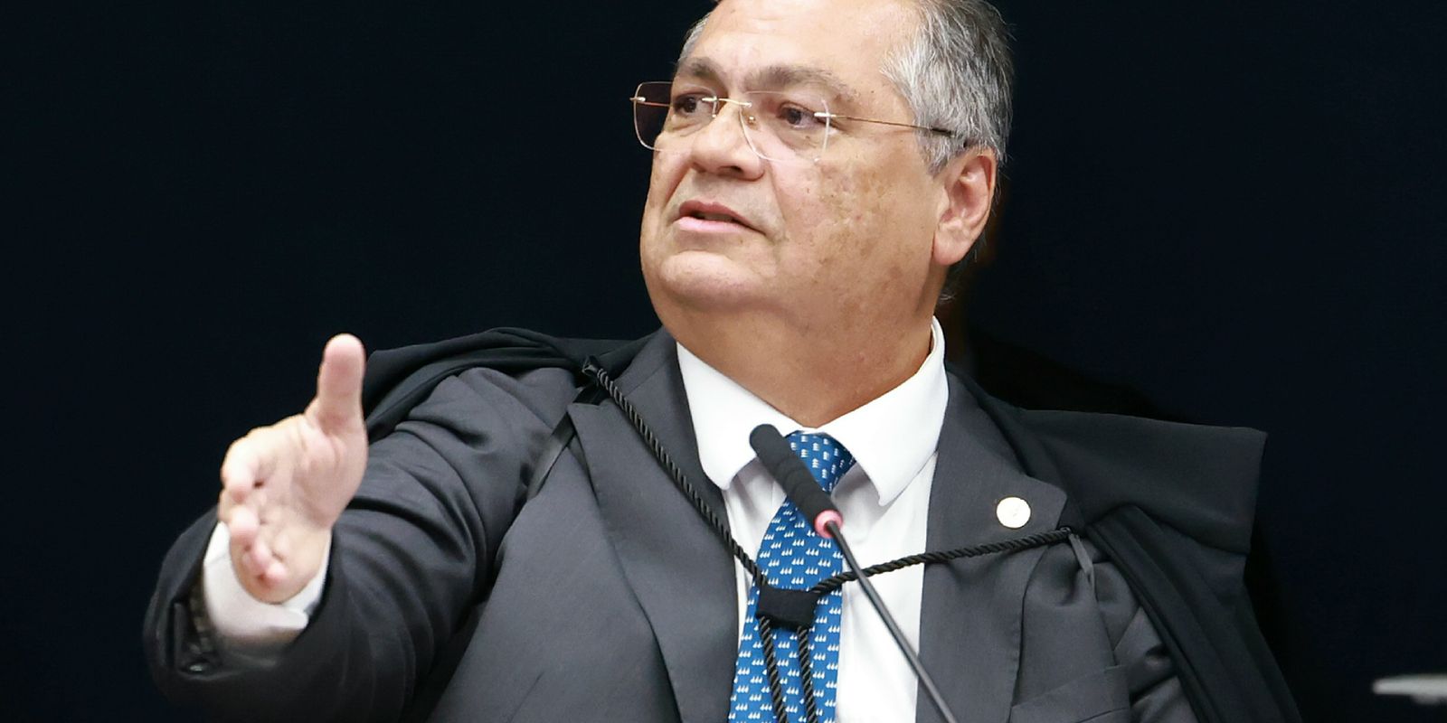 Dino anula indicação de emendas parlamentares feitas por dirigentes sem mandato