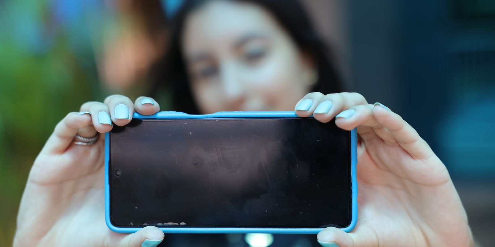 Estudo do Instituto Alana analisa o uso da internet por adolescentes
