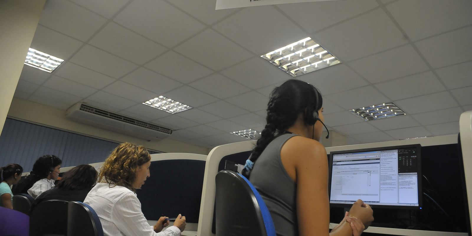 Polícia registra 783 mil atendimentos a mulheres em 2025 no Brasil