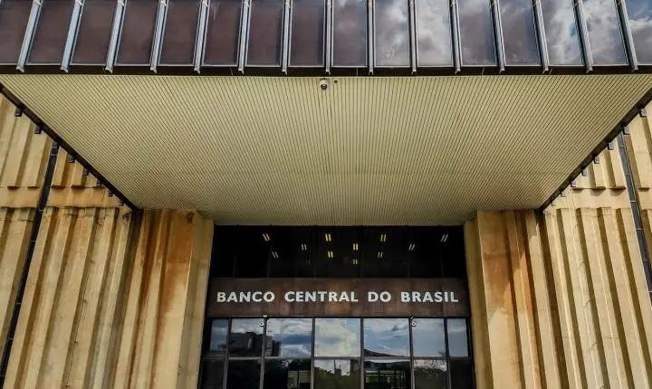 Copom inicia reunião para definir a nova Taxa Selic em meio a corte nas projeções