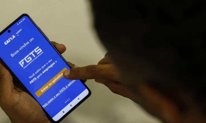 Uso do FGTS para quitar dívidas no Desenrola Brasil inicia nesta segunda-feira