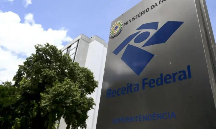 Emissão de notas fiscais com CBS e IBS começa nesta segunda-feira no país