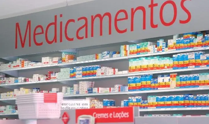 Programa Farmácia Popular pode incluir testes rápidos e exames laboratoriais