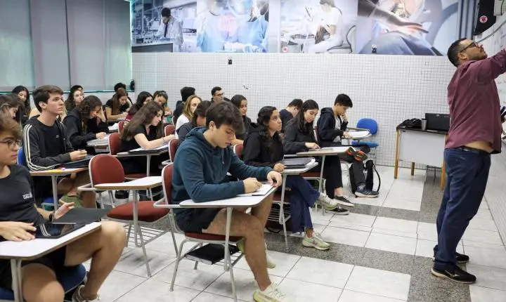 Fies 2026: pré-selecionados precisam validar dados até segunda