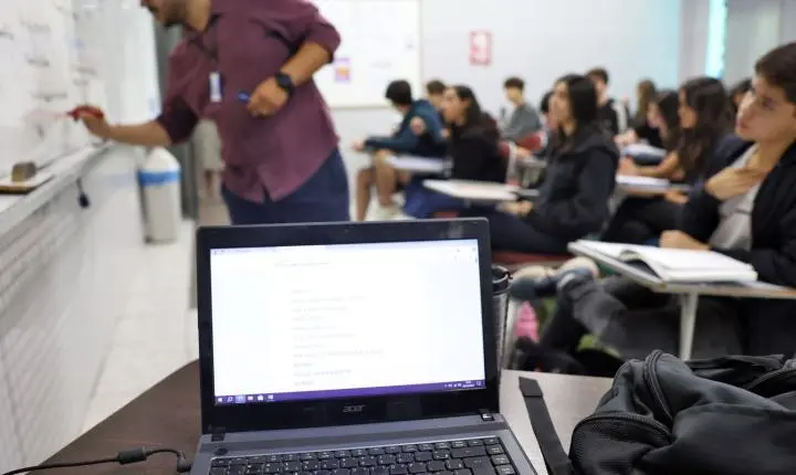 Pré-selecionados no Fies 2026 devem complementar cadastro até segunda-feira