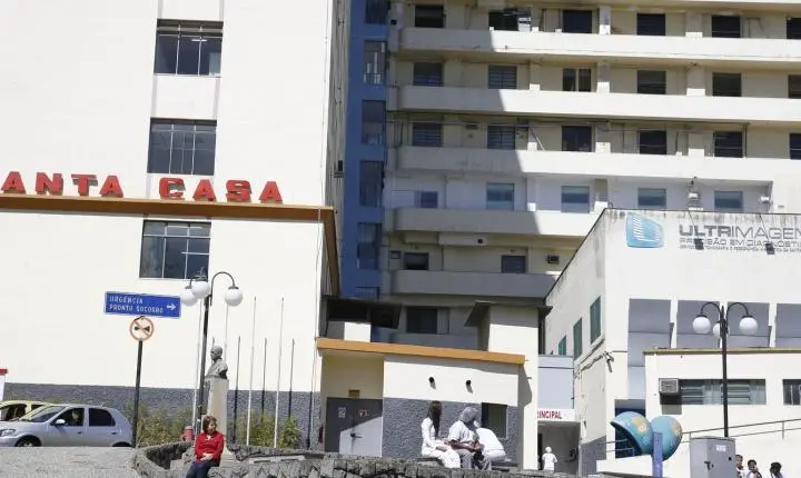 Sancionada lei que amplia uso do FGTS em hospitais filantrópicos até 2030