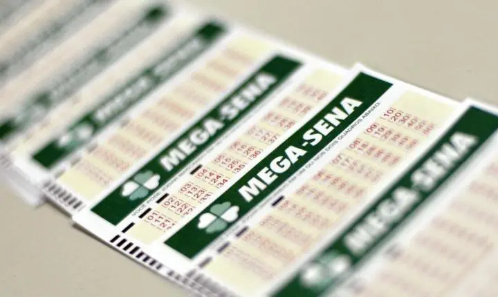 Mega-Sena acumulada pode pagar prêmio de R$ 100 milhões neste domingo