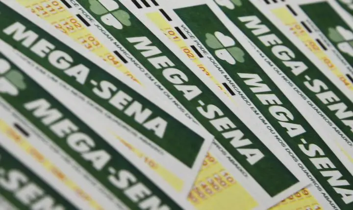 Mega-Sena acumula e prêmio principal chega a R$ 10 milhões