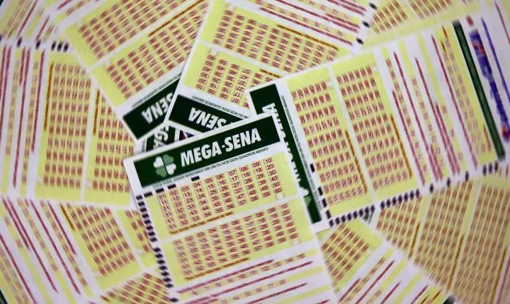 Mega-Sena acumula e sorteio principal atinge R$ 52 milhões