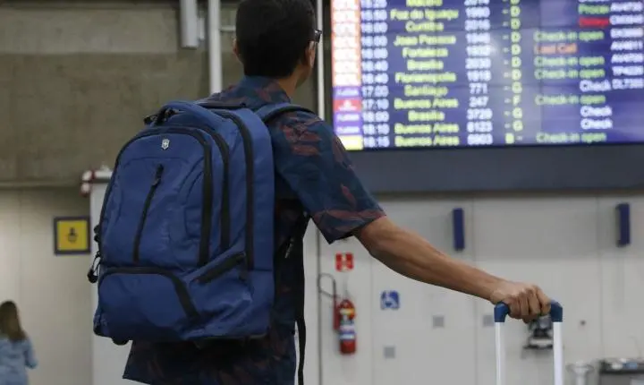 Novo sistema alfandegário agiliza o desembarque em aeroportos do Brasil