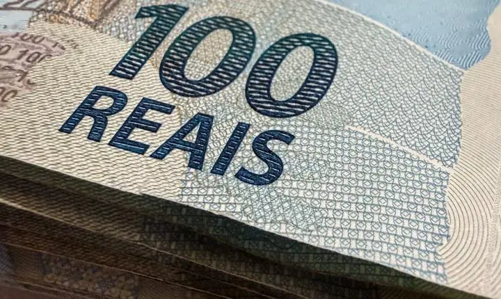 Orçamento de 2027 é enviado ao Congresso com previsão de superávit de R$ 83,4 bilhões