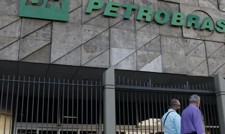 Petrobras atinge marca histórica na produção de petróleo e gás