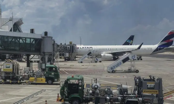Petrobras eleva o preço do querosene de aviação em 13,9% após tensões
