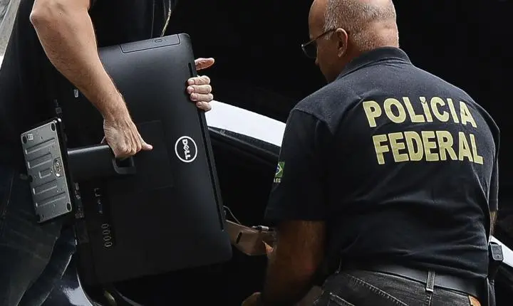 Operação Sem Desconto investiga senador por suspeita de desvios no INSS
