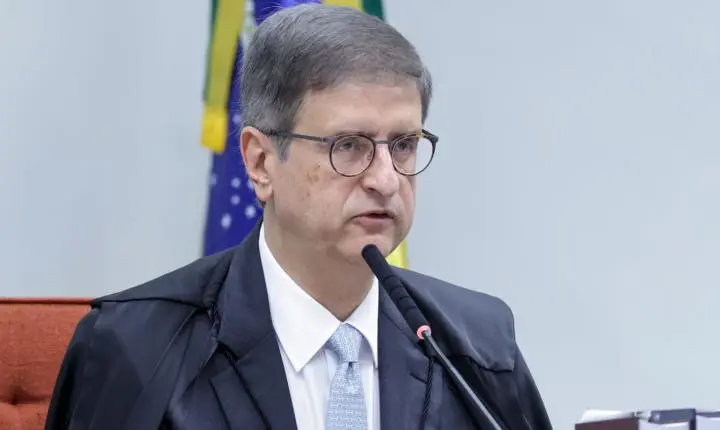 PGR pede anulação de investigação sobre conversas de Alexandre de Moraes e Daniel Vorcaro