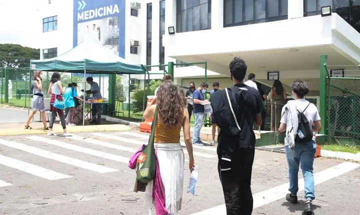 Renegociação de dívidas do Fies com descontos vai até o dia 16 de setembro