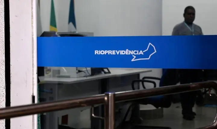 Rioprevidência realoca fundos de custeio para pagamento de aposentadorias