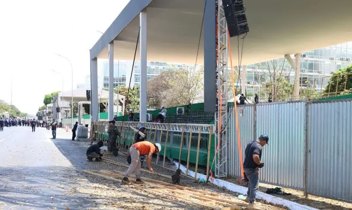 Desfile de Sete de Setembro em Brasília destaca soberania e combate ao feminicídio