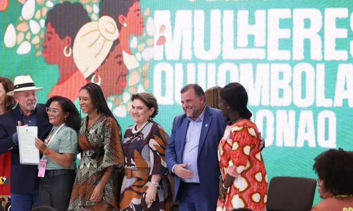 Titulação inédita de terra quilombola no Marajó é celebrada por lideranças em evento com Lula