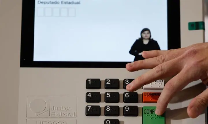TRE-RJ altera 66 locais de votação por segurança em 20 cidades do estado
